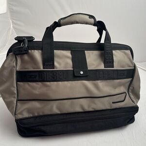 Diesel vintage Y2K gray and black travel bag